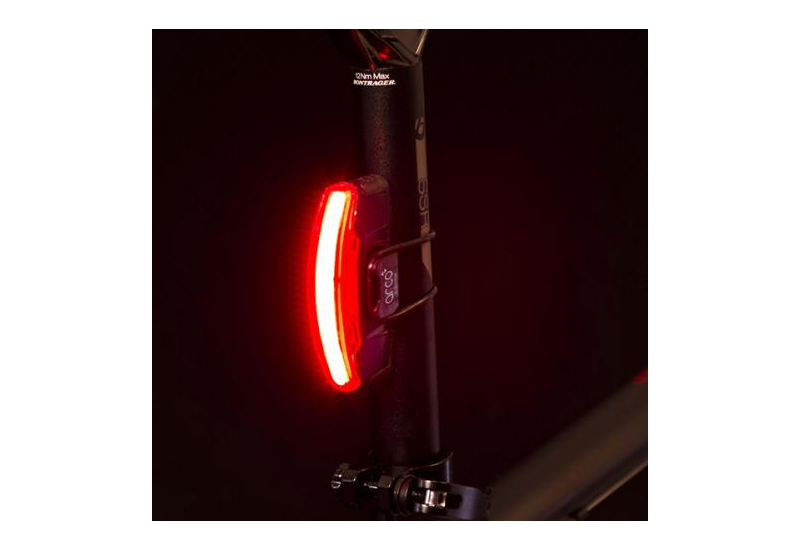 ECLAIRAGE ARRIERE SPANNINGA USB