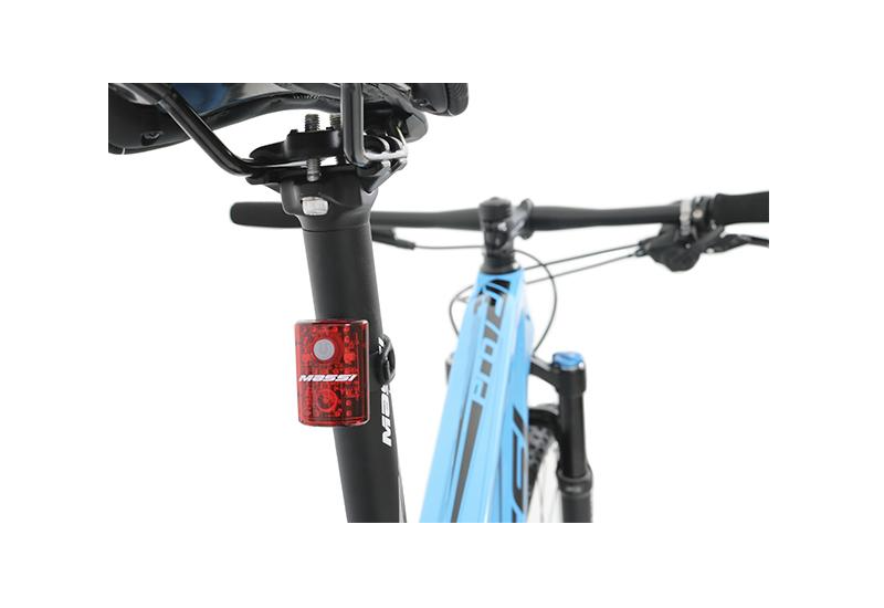 ECLAIRAGE ARRIERE USB MASSI ATHOS 15 LUMENS