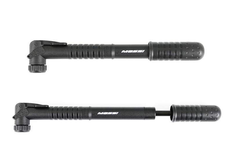 MASSI POMPE A MAIN CM-06 PLAST. D.VALVE NOIR